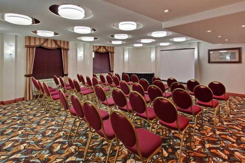 Holiday Inn Calgary Airport By Ihg Facilities photo
