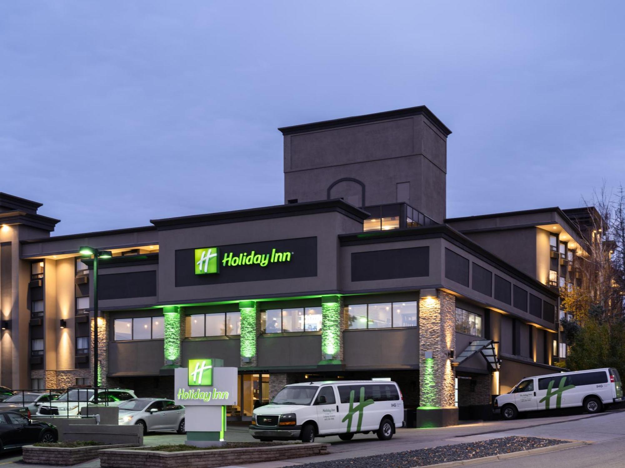 Holiday Inn Calgary Airport By Ihg Exterior photo