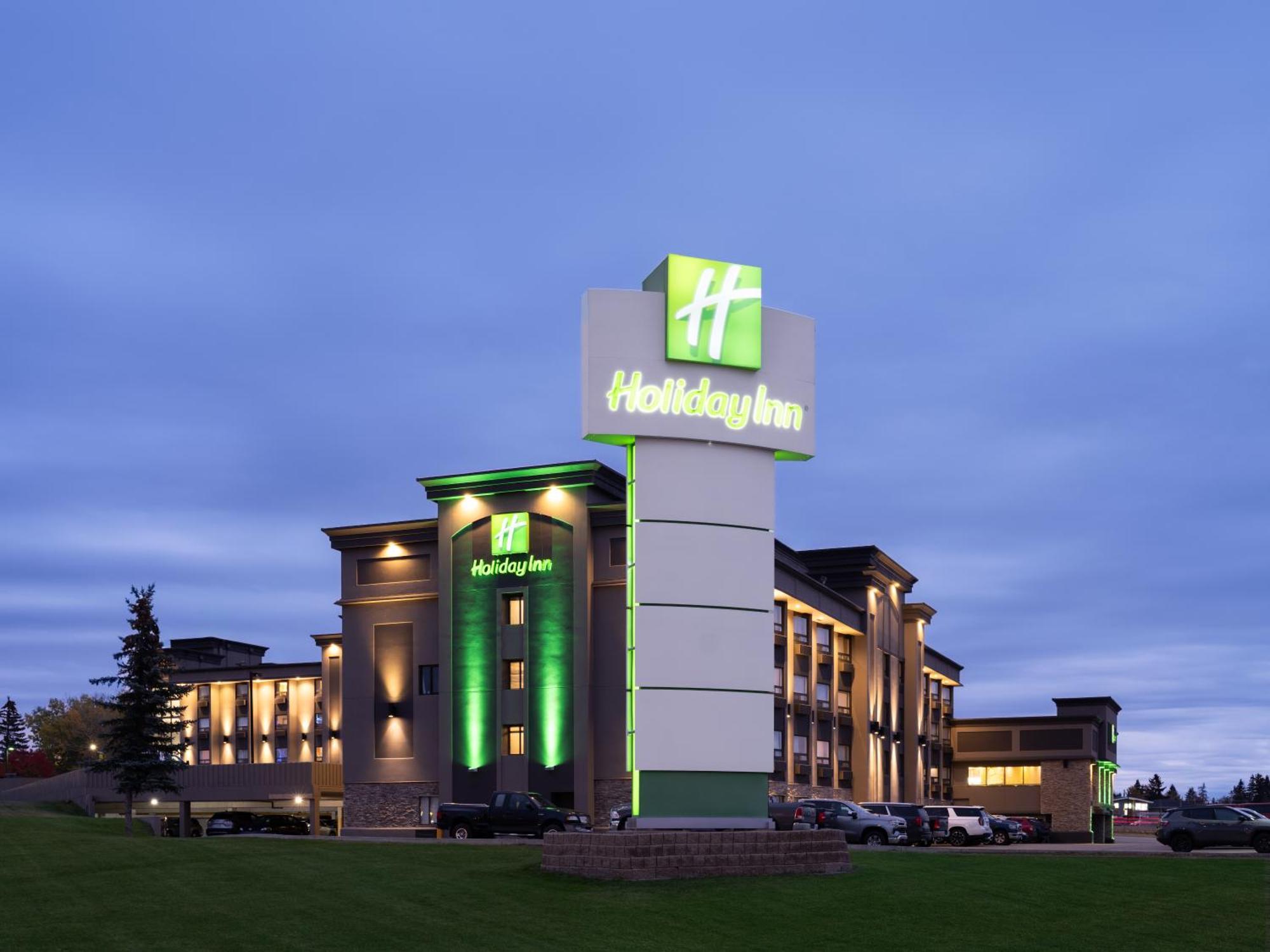 Holiday Inn Calgary Airport By Ihg Exterior photo