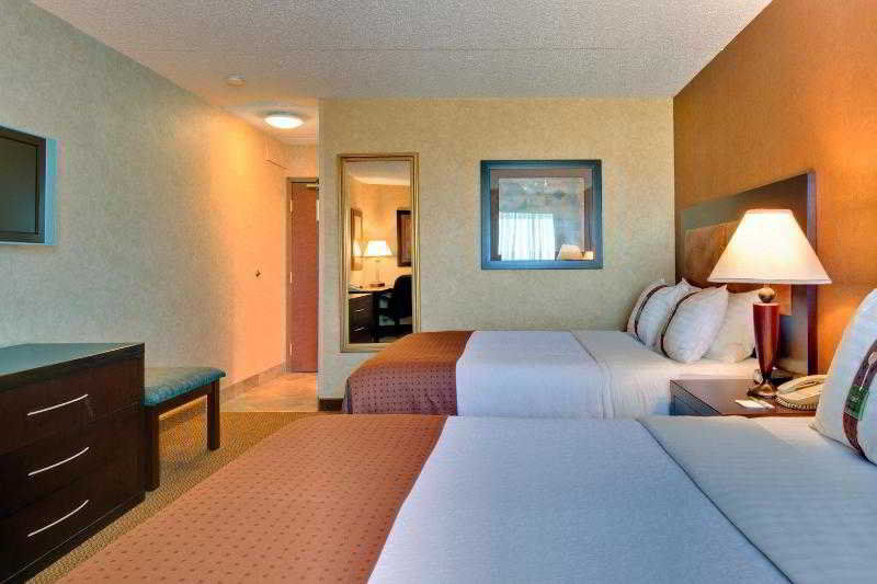 Holiday Inn Calgary Airport By Ihg Exterior photo