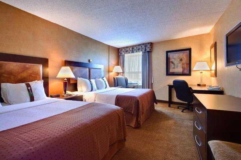 Holiday Inn Calgary Airport By Ihg Exterior photo